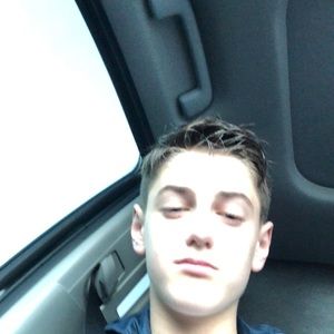 Meet your Posher, Evan